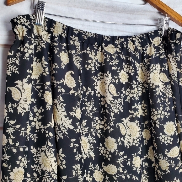 Vintage 90s Koos Of Course Black Floral Midi A-Line Fully Lined Skirt Size 1X - Picture 2 of 8